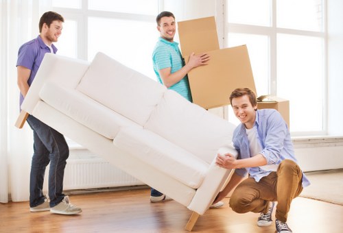 Clean and dry storage space in Vauxhall for business inventory